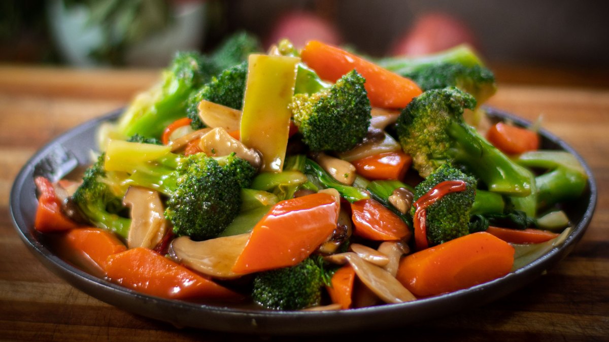 How to Make Asian Vegetarian Stir-Fries