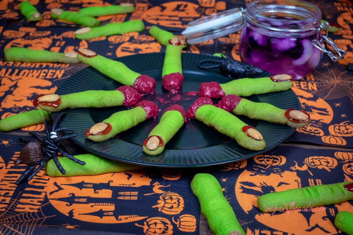 Vegetarian Halloween Treats That Are Spooktacular