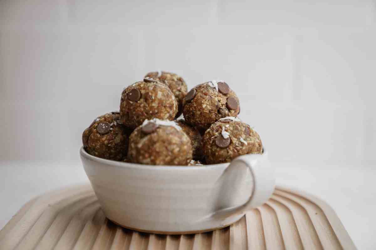 Quick Soy-Free Energy Bites for On-the-Go