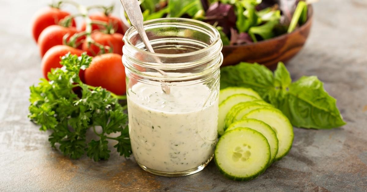 The Best Raw Vegan Sauces and Dressings for Any Meal