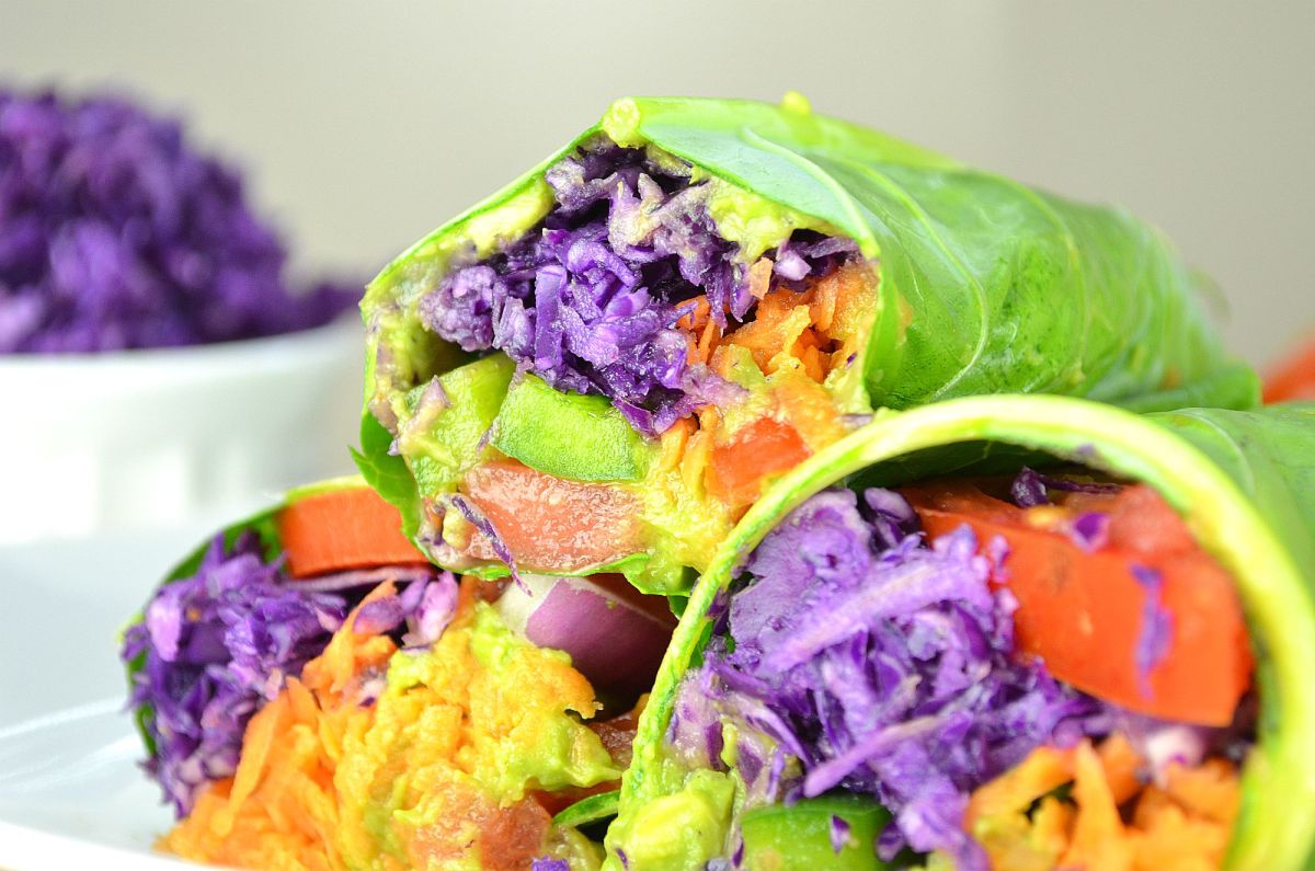 How to Make Perfect Raw Vegan Rolls and Wraps