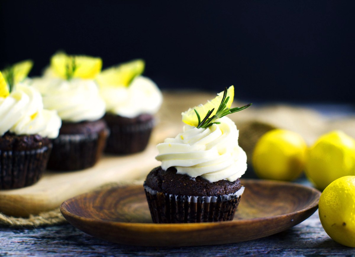 How to Make Perfect Low-Carb Cupcakes