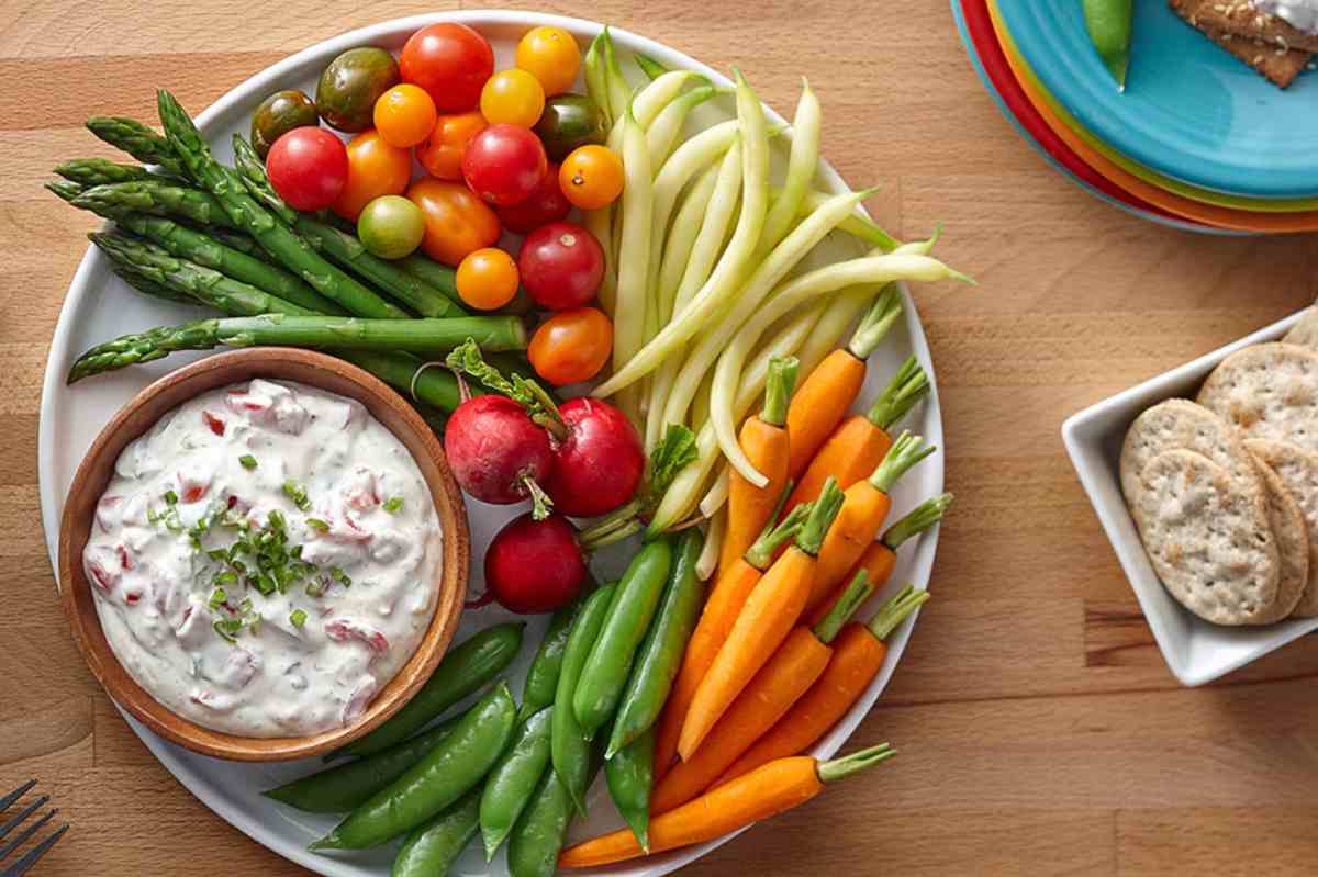 Dips and Spreads That Pair Perfectly with Banting Veggies