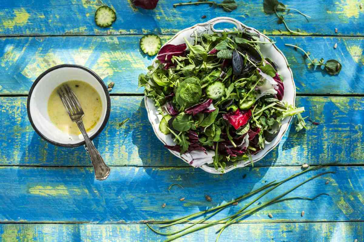 How to Make Salad Dressings That Are Good for Your Heart