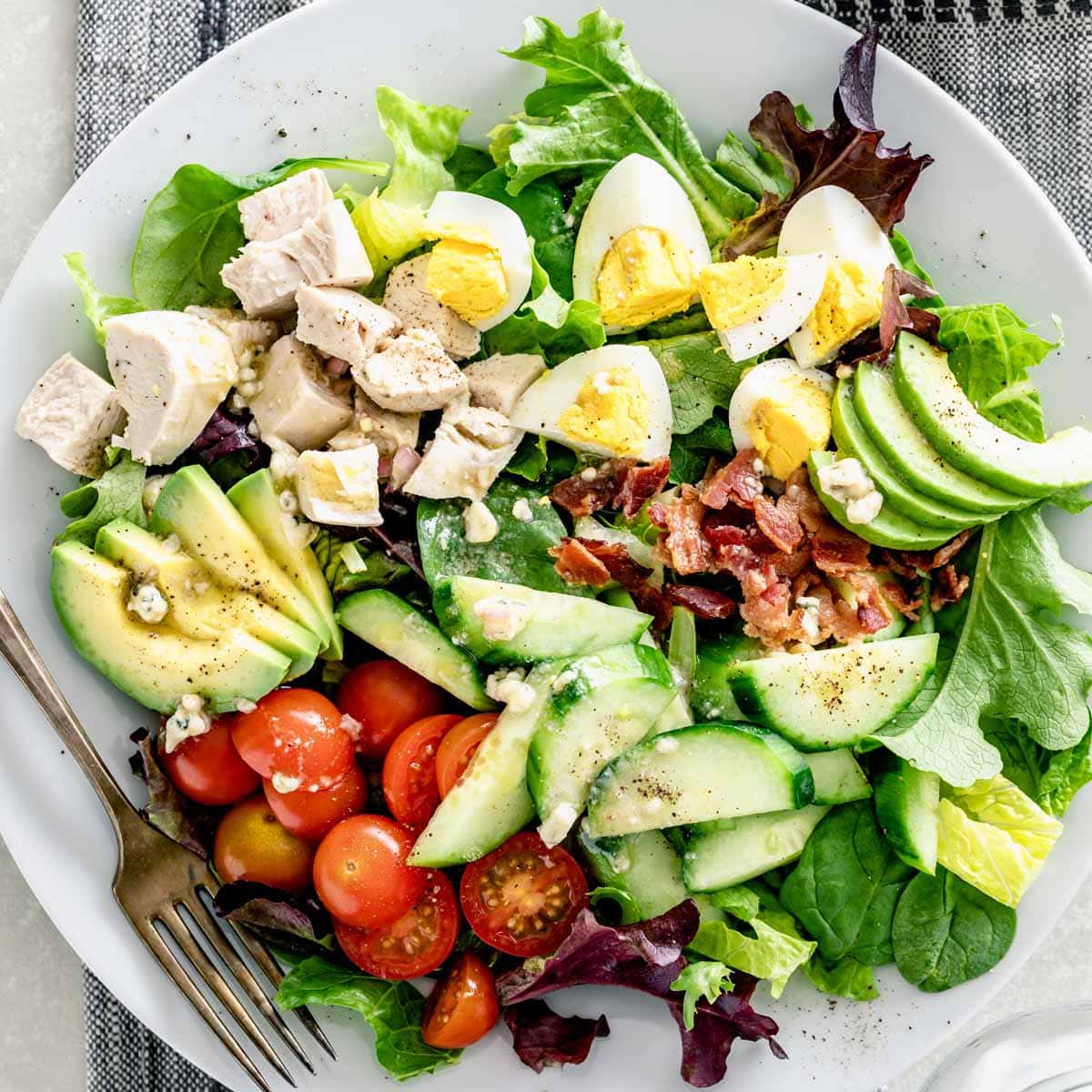 Hearty Salads That Are Perfect for Your Heart Health